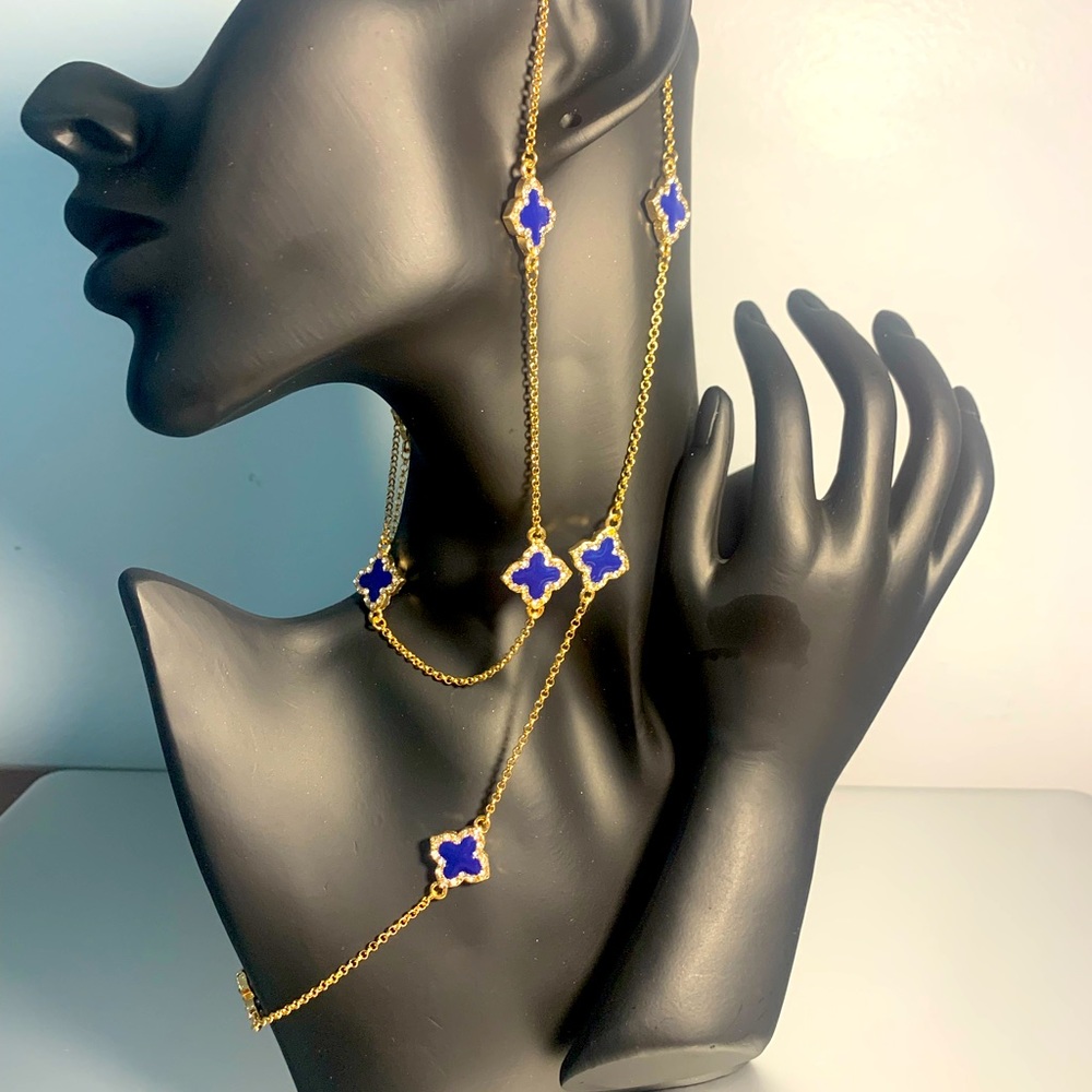 Clover Long Necklace